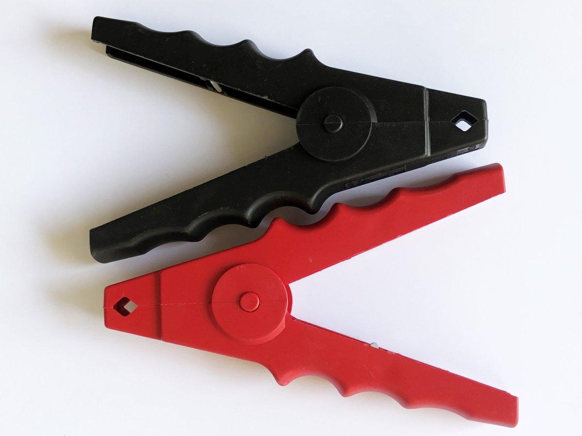 MTA - PINZA PER CAVI BATTERIA 300A ROSSO/BLACK ( Conf. da 4 pz )