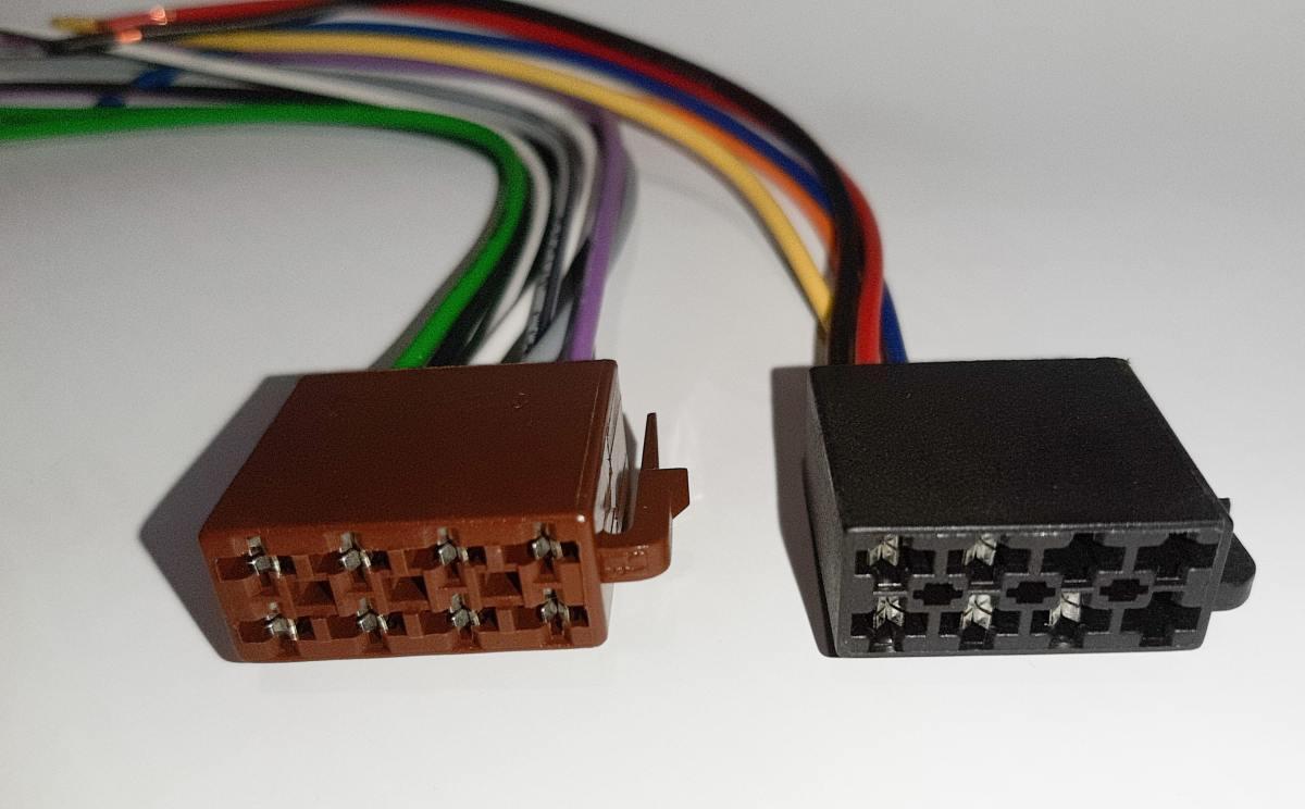 CAVETTI ISO- UNI ALIMENTAZIONE E 4 ALTOP. ( Conf. da 1 pz )
