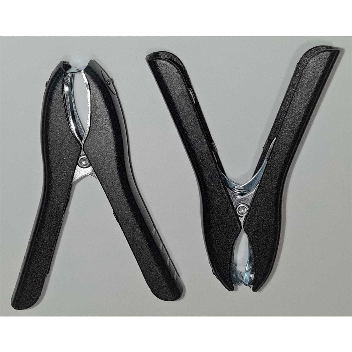 PINZA NERA ISOLATA 50 AMP (Conf. da 2 pz)