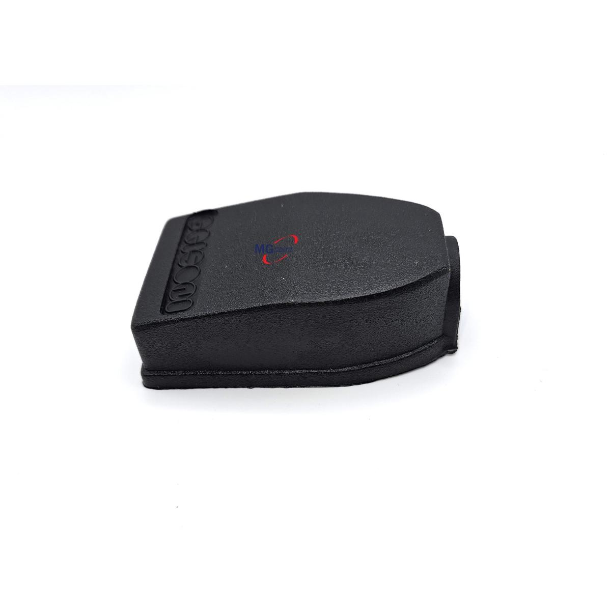 COPRIMORSETTO DIRITTO BASSO PVC NERO FORO DA 17 MM ( Conf. da 10 pz )