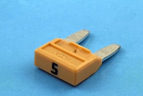 MTA - MINIVAL FUSIBILE 5A ( Conf. da 25 pz )