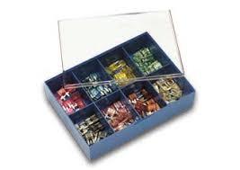 fuori prod. Sost. da  930002 - ASSORTMENT BOX 110 UNIVAL FUSIBILES ( Conf. da 1 pz )